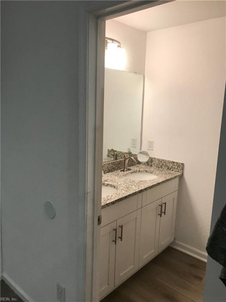 Photo 13 of 18 residential for sale in Suffolk virginia