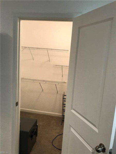Photo 15 of 18 residential for sale in Suffolk virginia