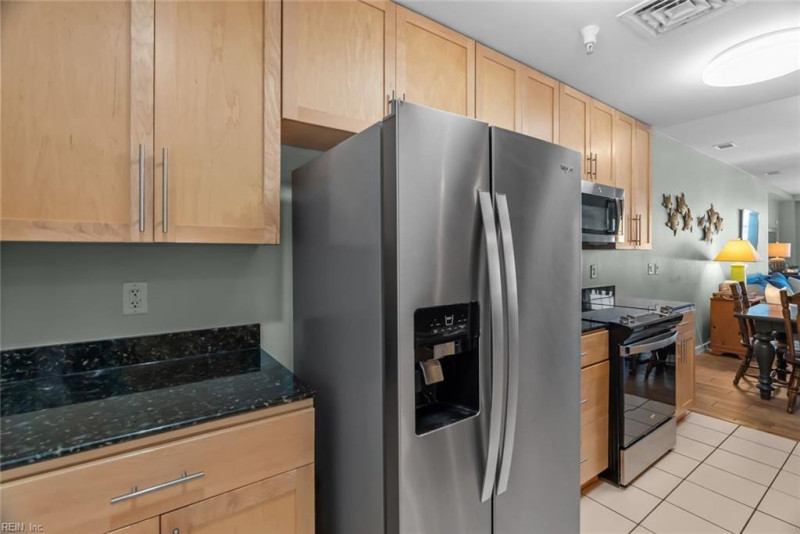 Photo 7 of 37 residential for sale in Virginia Beach virginia