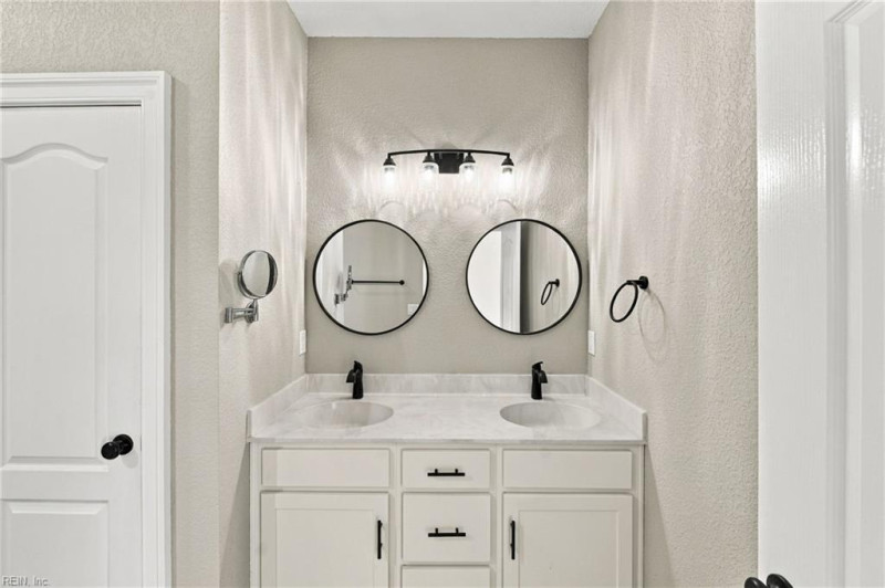 Photo 37 of 50 residential for sale in Elizabeth City virginia