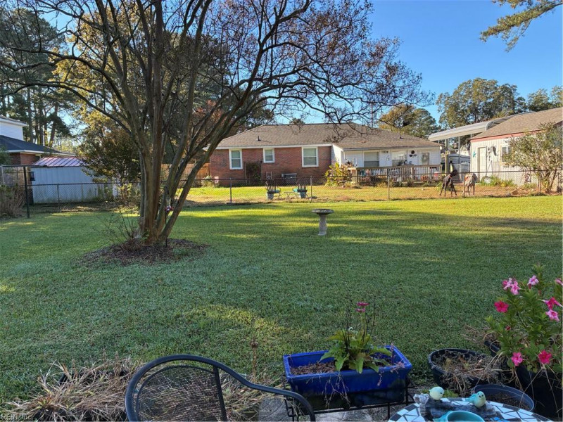 Photo 23 of 28 residential for sale in Chesapeake virginia