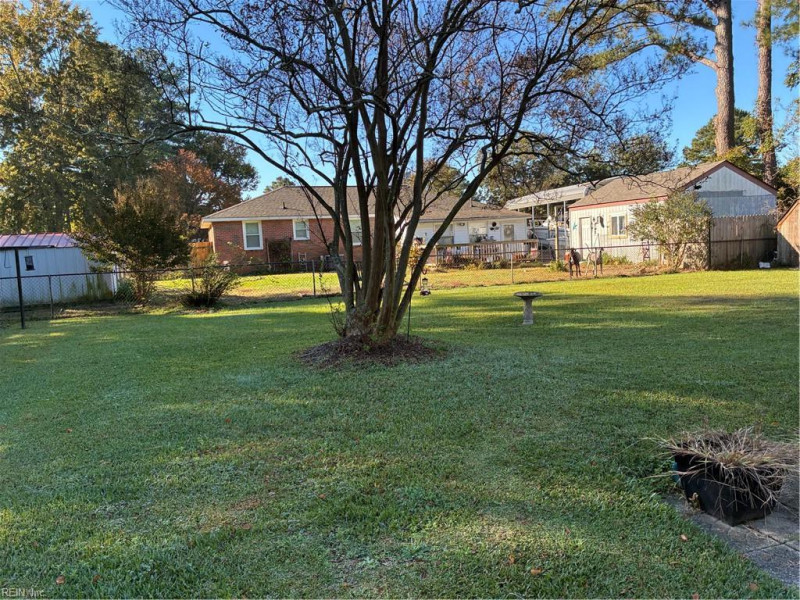 Photo 24 of 28 residential for sale in Chesapeake virginia
