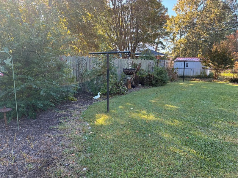 Photo 25 of 28 residential for sale in Chesapeake virginia