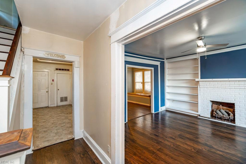 Photo 13 of 49 residential for sale in Norfolk virginia