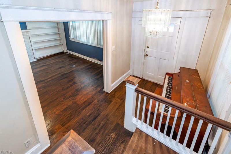 Photo 44 of 49 residential for sale in Norfolk virginia