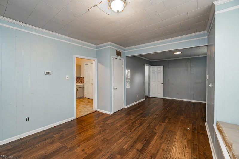 Photo 5 of 49 residential for sale in Norfolk virginia