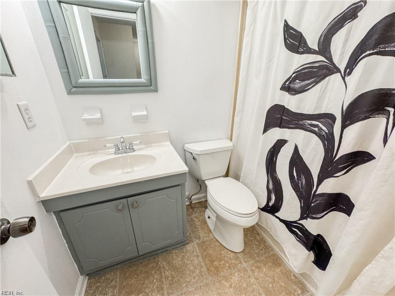 Photo 15 of 19 residential for sale in Virginia Beach virginia
