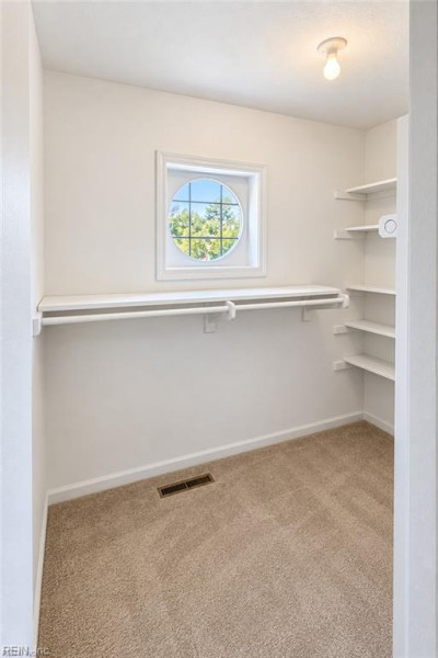 Photo 9 of 19 residential for sale in Virginia Beach virginia
