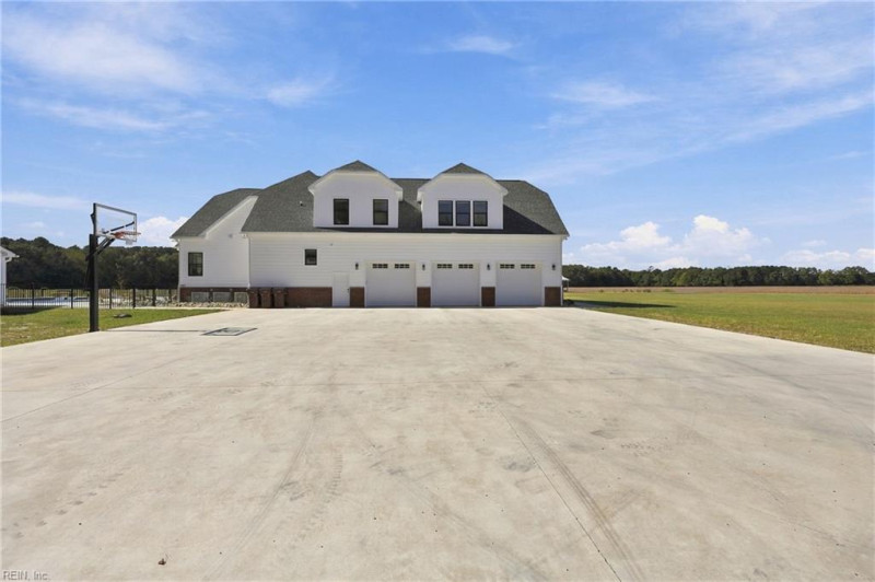 Photo 42 of 49 residential for sale in Chesapeake virginia