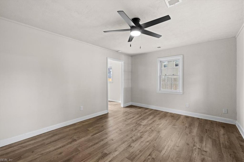Photo 5 of 26 residential for sale in Norfolk virginia