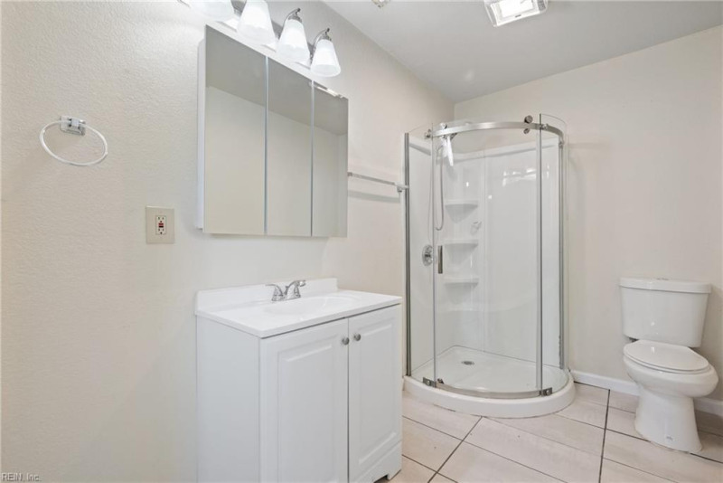 Photo 17 of 20 residential for sale in Hampton virginia