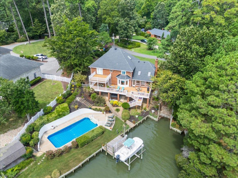 Photo 2 of 50 residential for sale in Virginia Beach virginia