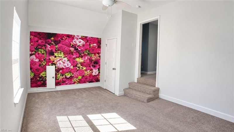 Photo 21 of 37 residential for sale in Portsmouth virginia
