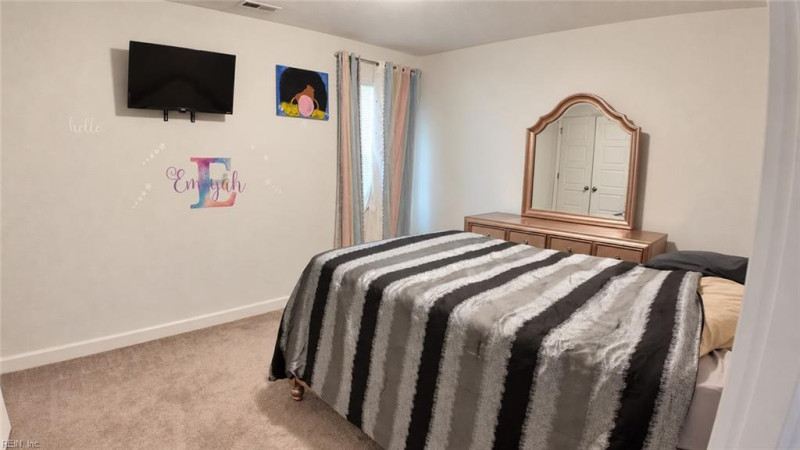 Photo 26 of 37 residential for sale in Portsmouth virginia