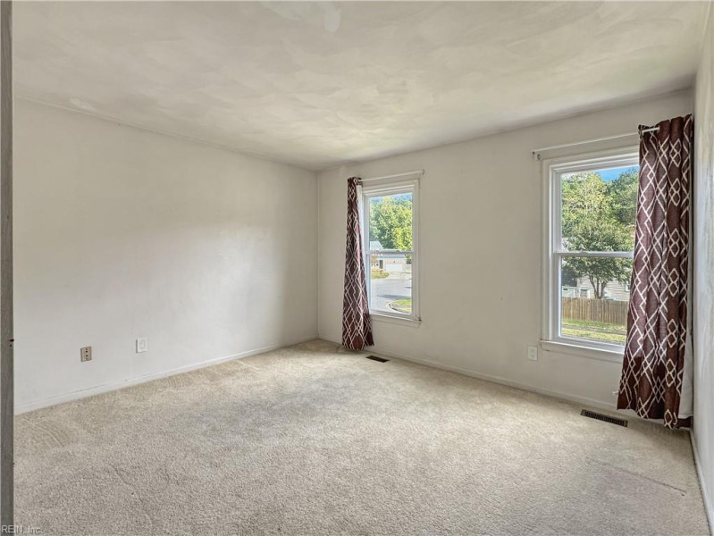 Photo 22 of 29 residential for sale in Virginia Beach virginia
