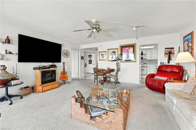 Photo 7 of 47 residential for sale in Virginia Beach virginia Photo 7 of 47 residential for sale in Virginia Beach virginia