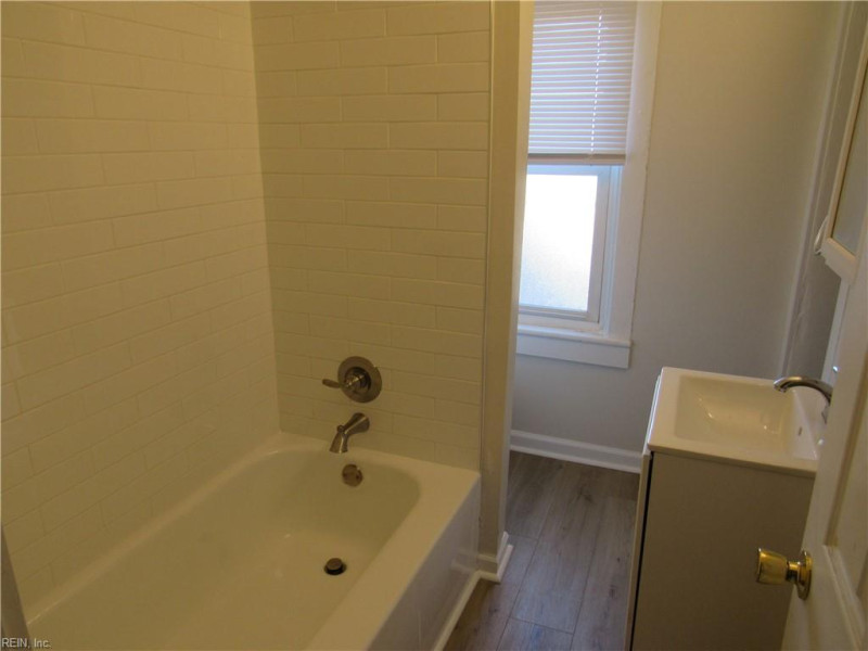Photo 16 of 32 residential for sale in Norfolk virginia Photo 16 of 32 residential for sale in Norfolk virginia