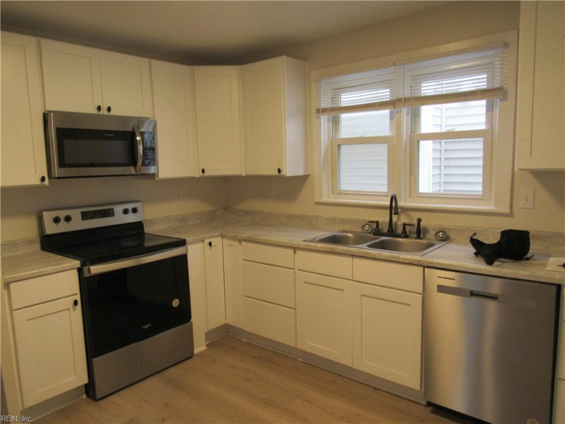 Photo 9 of 32 residential for sale in Norfolk virginia Photo 9 of 32 residential for sale in Norfolk virginia