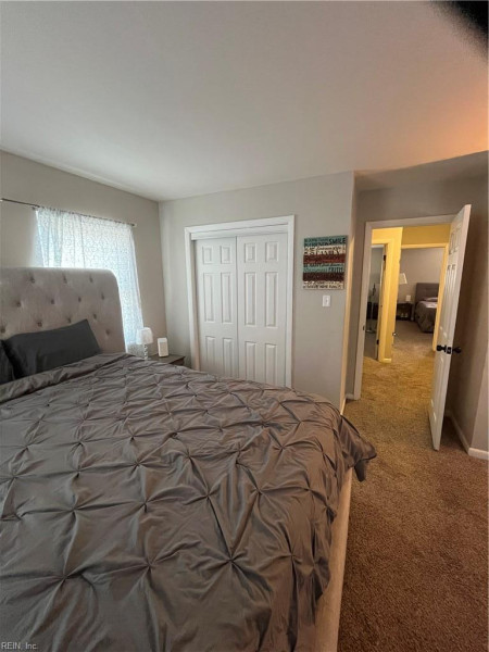 Photo 21 of 28 residential for sale in Chesapeake virginia