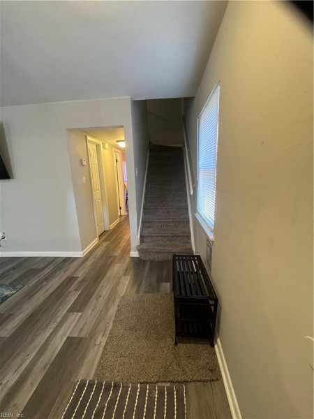 Photo 3 of 28 residential for sale in Chesapeake virginia