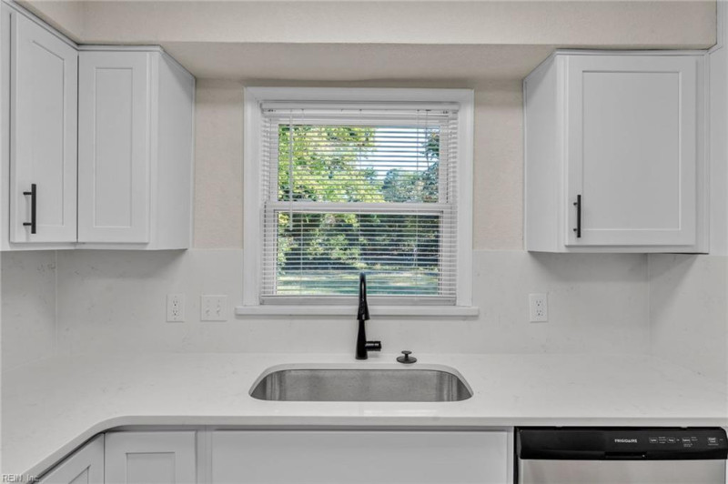 Photo 10 of 36 residential for sale in Virginia Beach virginia Photo 10 of 36 residential for sale in Virginia Beach virginia