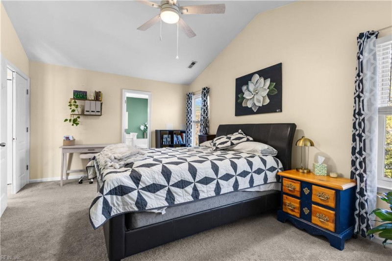 Photo 31 of 50 residential for sale in Chesapeake virginia