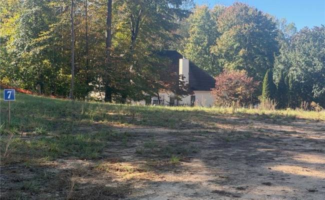 5337 Ridgewood Hills Drive, James City County, VA 23188