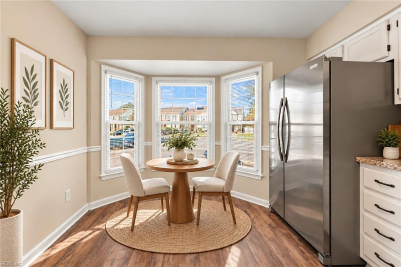 Photo 5 of 37 residential for sale in Virginia Beach virginia