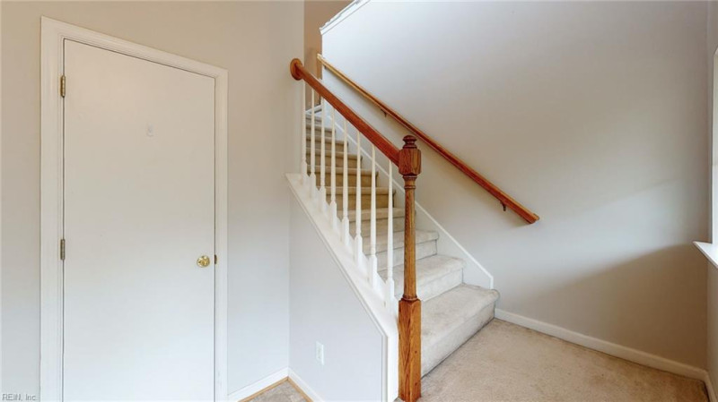 Photo 19 of 26 residential for sale in Williamsburg virginia