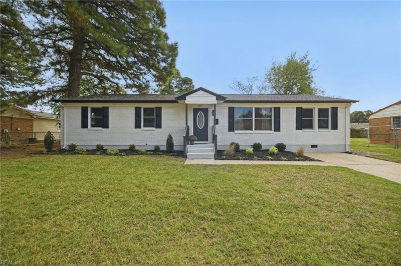 Photo 1 of 45 residential for sale in Portsmouth virginia