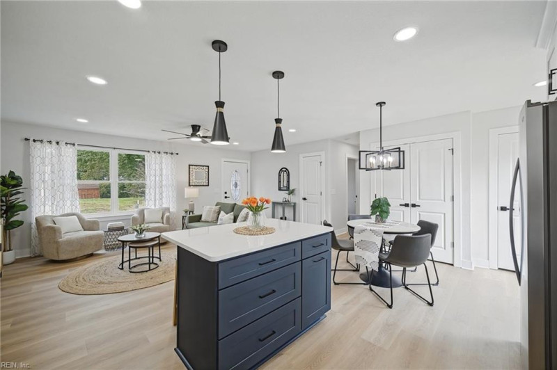 Photo 17 of 45 residential for sale in Portsmouth virginia
