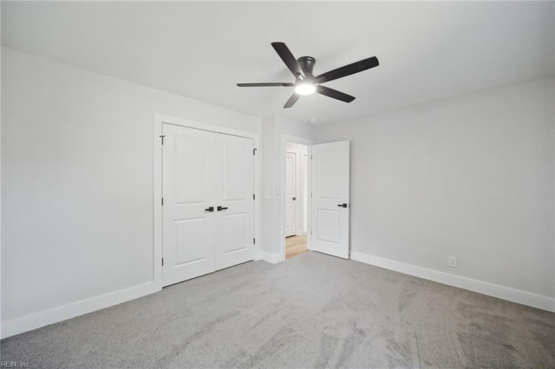 Photo 23 of 45 residential for sale in Portsmouth virginia