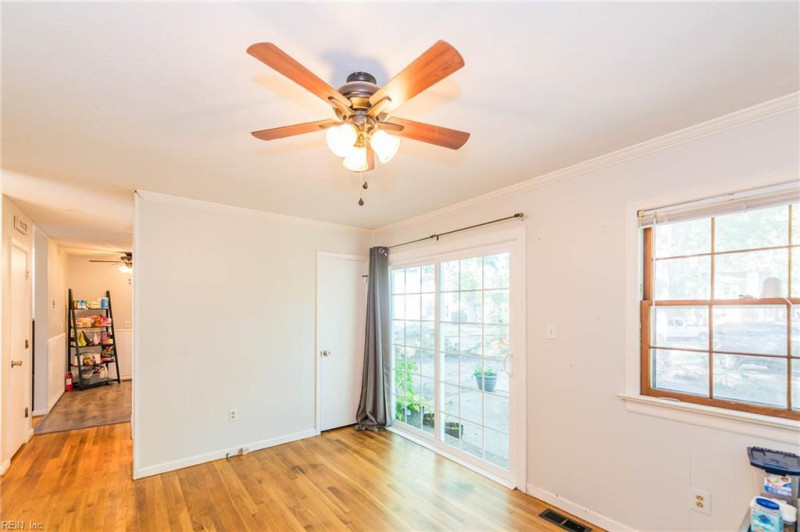 Photo 19 of 46 residential for sale in Newport News virginia