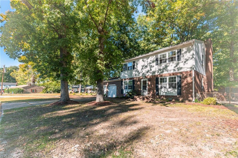 Photo 2 of 46 residential for sale in Newport News virginia