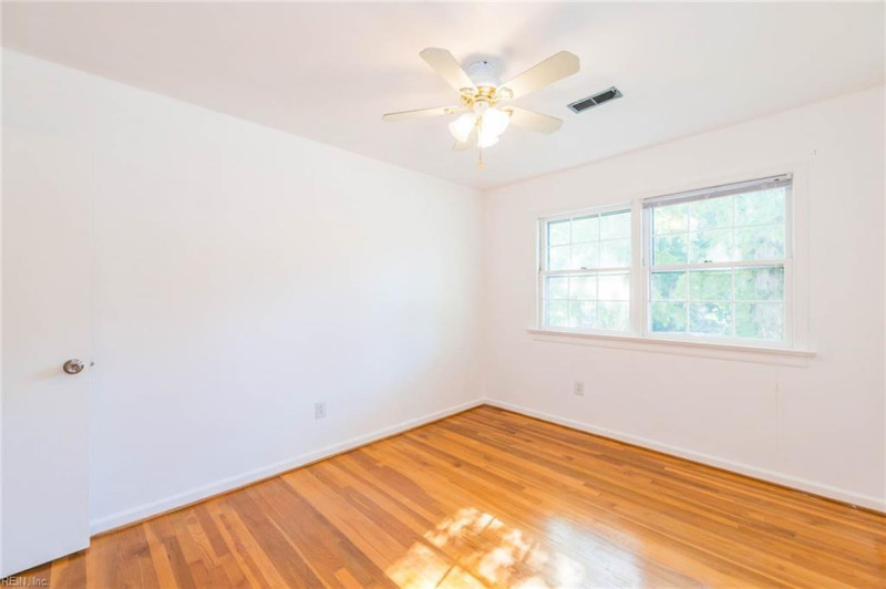 Photo 23 of 46 residential for sale in Newport News virginia