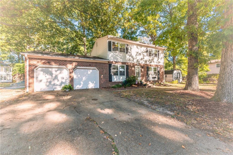 Photo 3 of 46 residential for sale in Newport News virginia