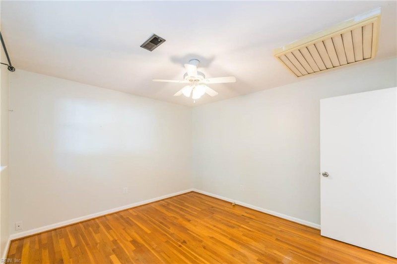 Photo 32 of 46 residential for sale in Newport News virginia