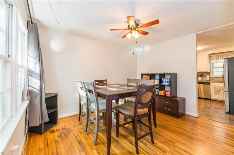 Photo 7 of 46 residential for sale in Newport News virginia