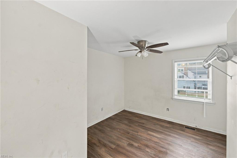 Photo 24 of 41 residential for sale in Newport News virginia
