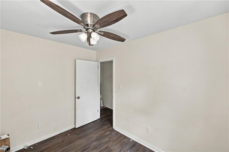 Photo 28 of 41 residential for sale in Newport News virginia