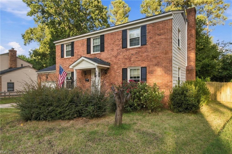 Photo 3 of 41 residential for sale in Newport News virginia