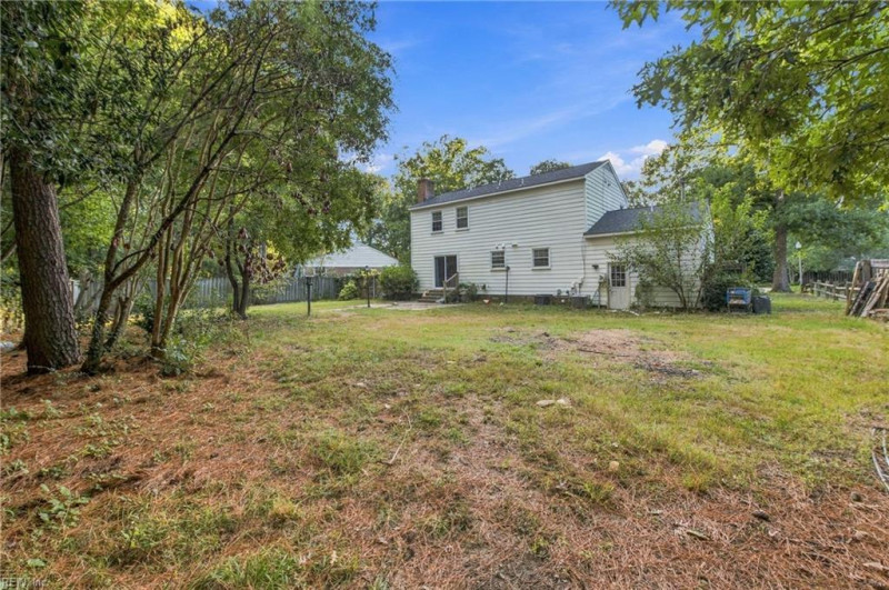 Photo 38 of 41 residential for sale in Newport News virginia