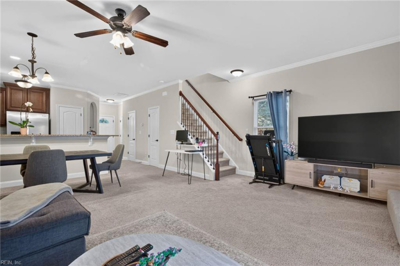Photo 12 of 30 residential for sale in Chesapeake virginia