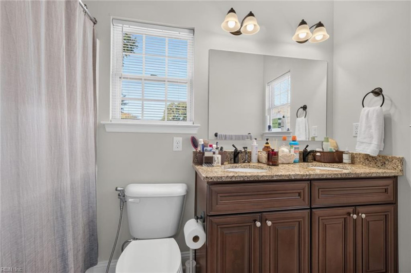 Photo 21 of 30 residential for sale in Chesapeake virginia