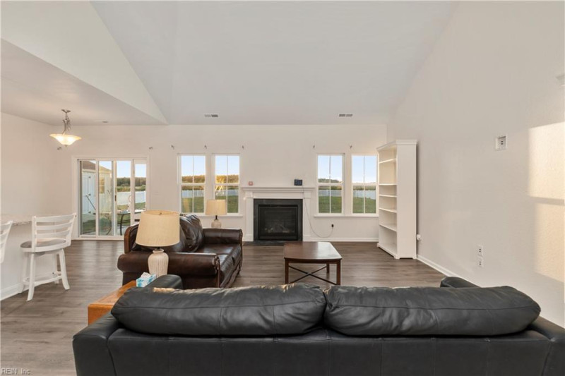 Photo 8 of 45 residential for sale in Moyock virginia