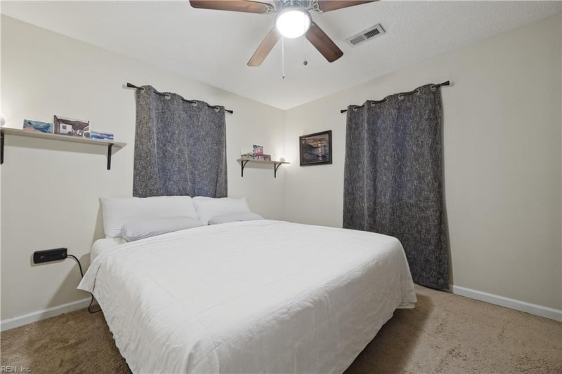 Photo 14 of 23 residential for sale in Newport News virginia