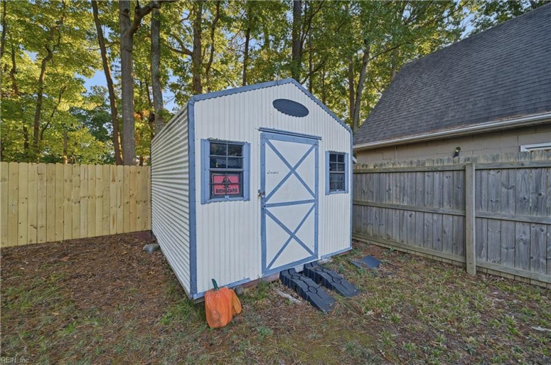 Photo 22 of 23 residential for sale in Newport News virginia