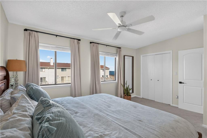 Photo 19 of 46 residential for sale in Hampton virginia