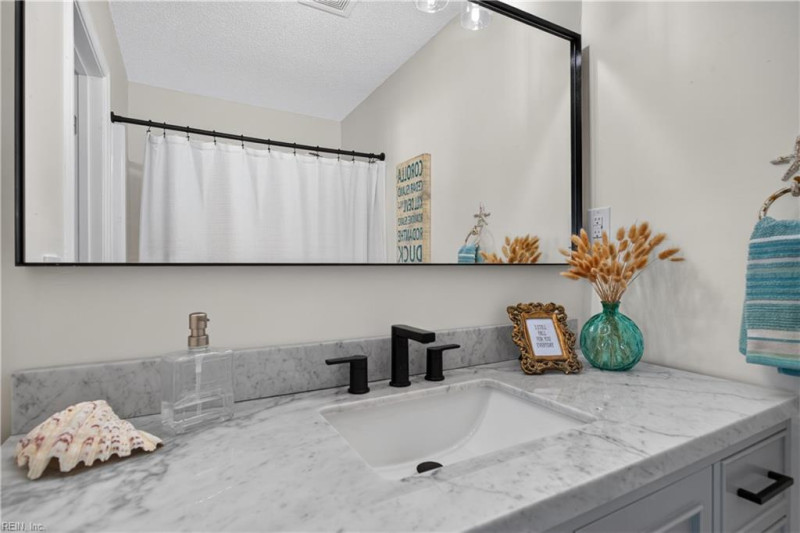 Photo 23 of 46 residential for sale in Hampton virginia