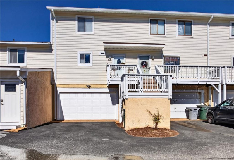 Photo 38 of 46 residential for sale in Hampton virginia